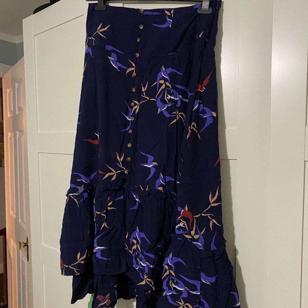 Maeve high low bird skirt (Anthropologie)